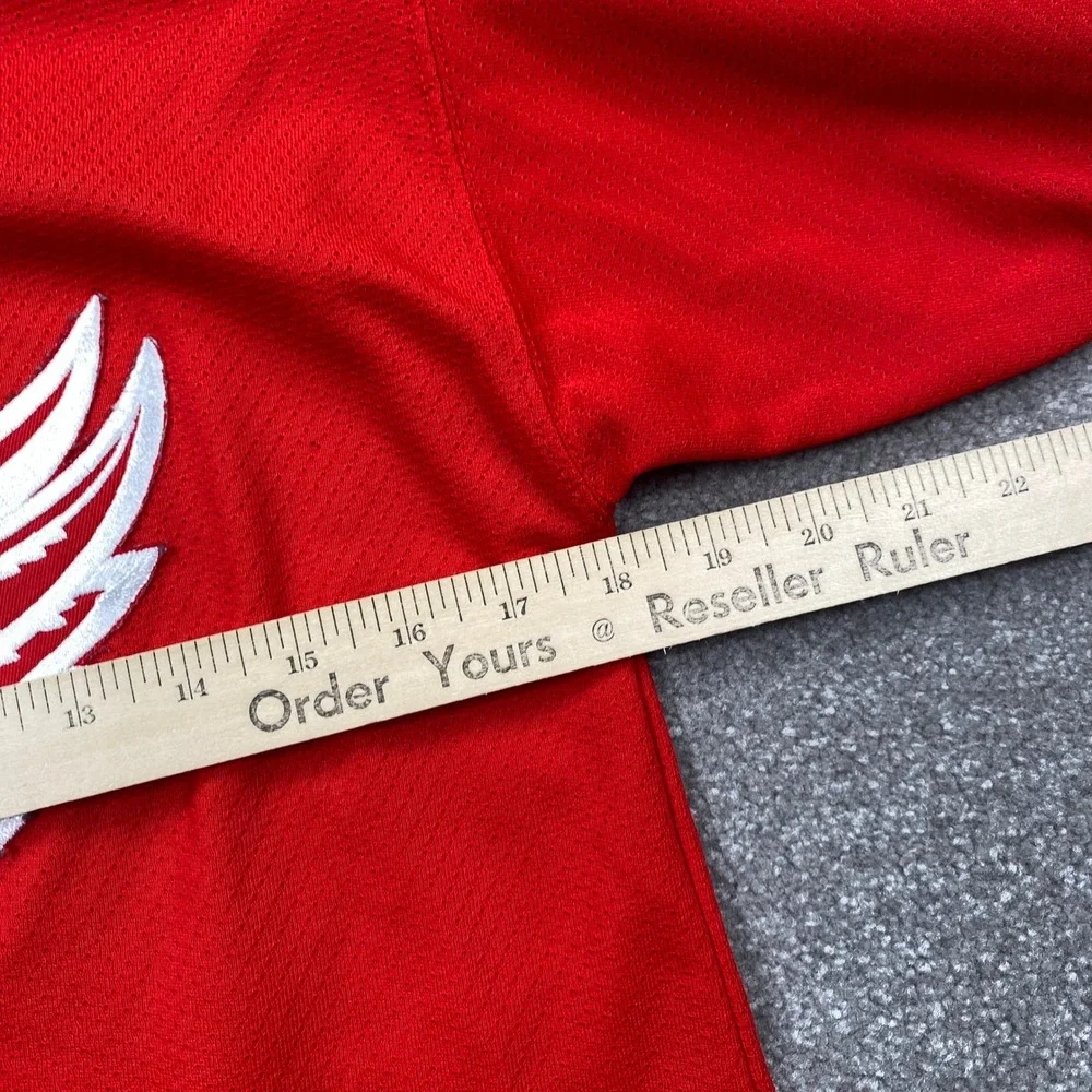 KOHO Detroit Red Wings Hockey Jersey Youth L/XL Red NHL Winged Wheel Logo